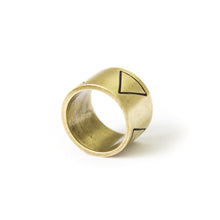 Element Ring